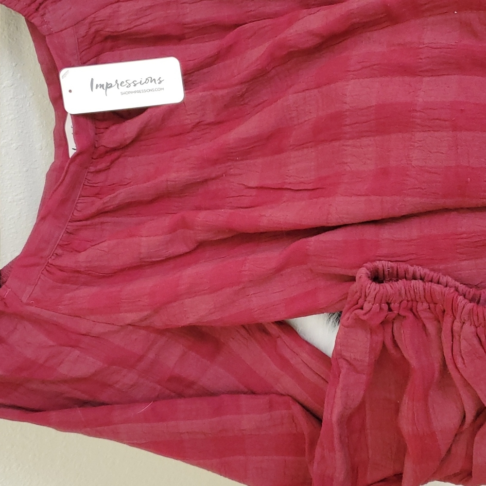NWT Off Shoulder Long Sleeve Blouse - Picture 3 of 4
